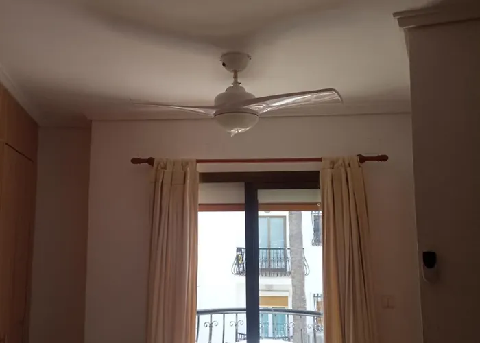 Estudio Alfil-piscina شقة *