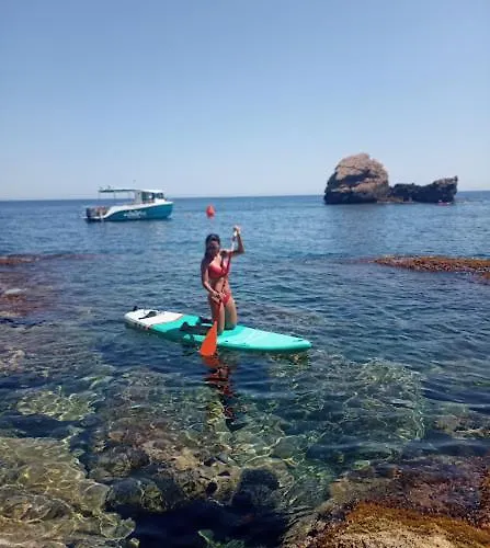 Estudio Alfil-piscina アパート *